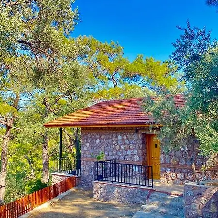 çandır Restaurant Hotel *